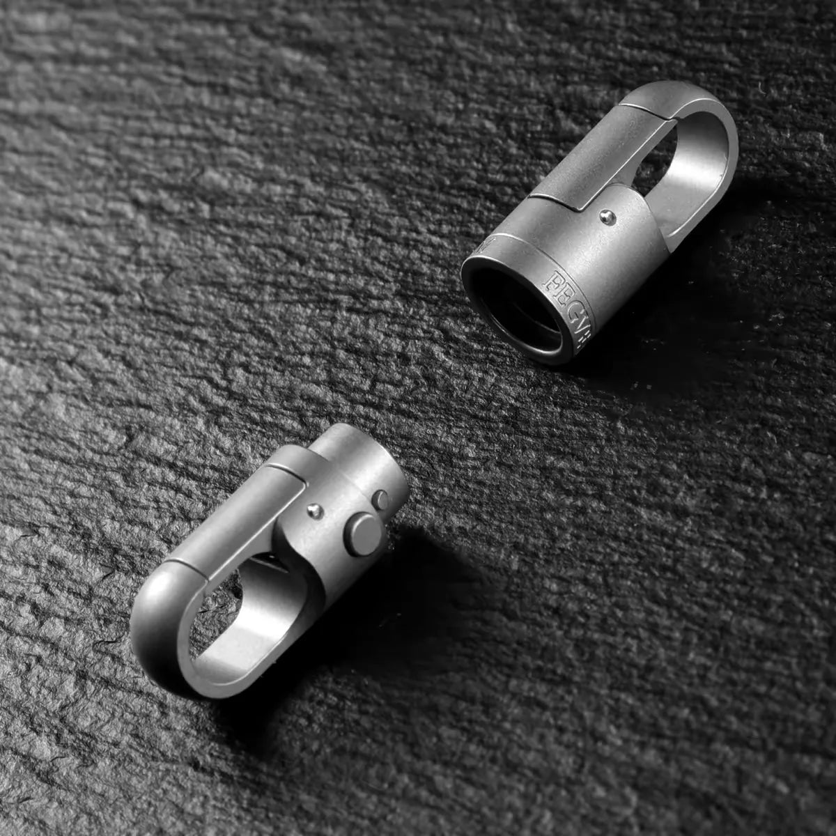 Titanium Alloy Dual-Opening Magnetic Clip