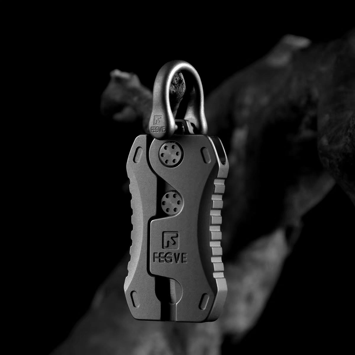 Titanium Gravity Knife